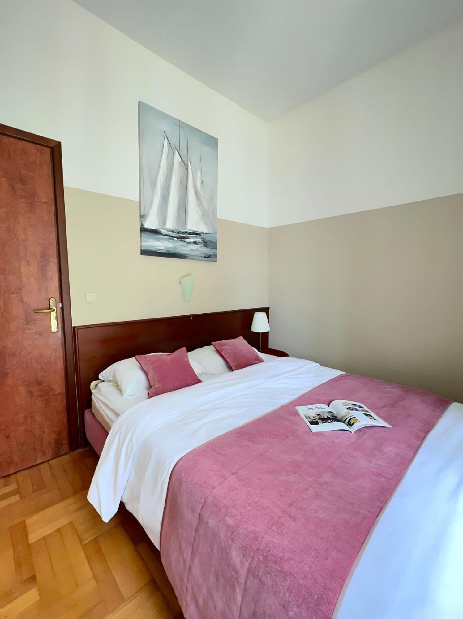 Villa Valdepian Apartments Savudrija Exterior photo